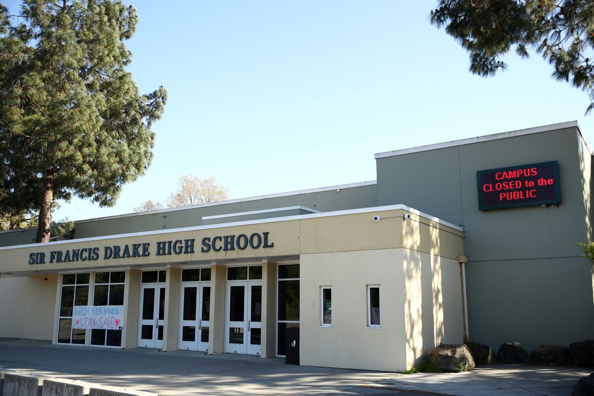 Half-Time High School May Be All That Students Need - Bloomberg
