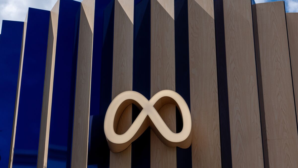 Meta Hires Former Google, Stripe Executives Behind AI Startup Dreamer