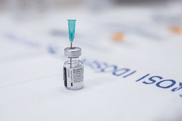 Pfizer-BioNTech Covid Vaccine Remains More Than 91% Effective After Six ...