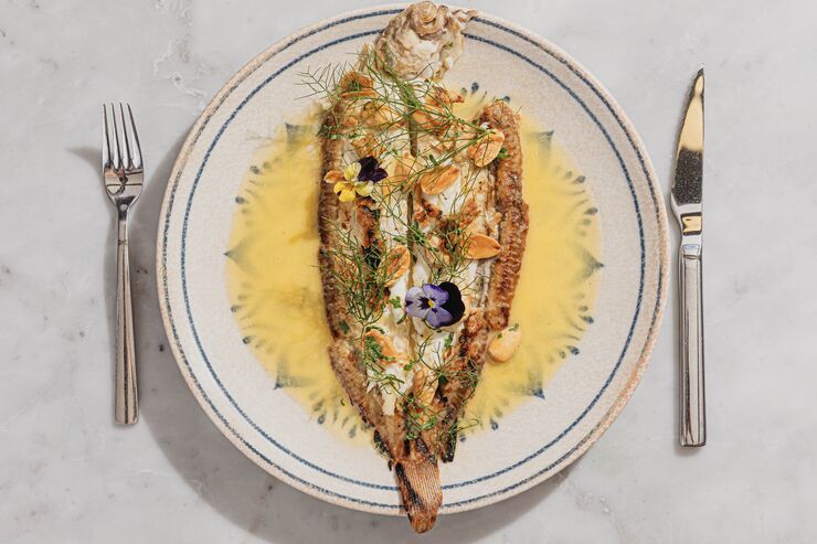 1114_WEEKEND_LEBANESE RESTAURANT