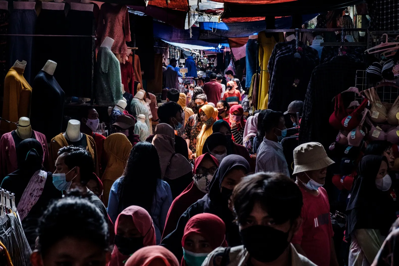 People visit a traditional textile market to buy clothes before Eid,&nbsp;in Jakarta, Indonesia&nbsp;on May 9.