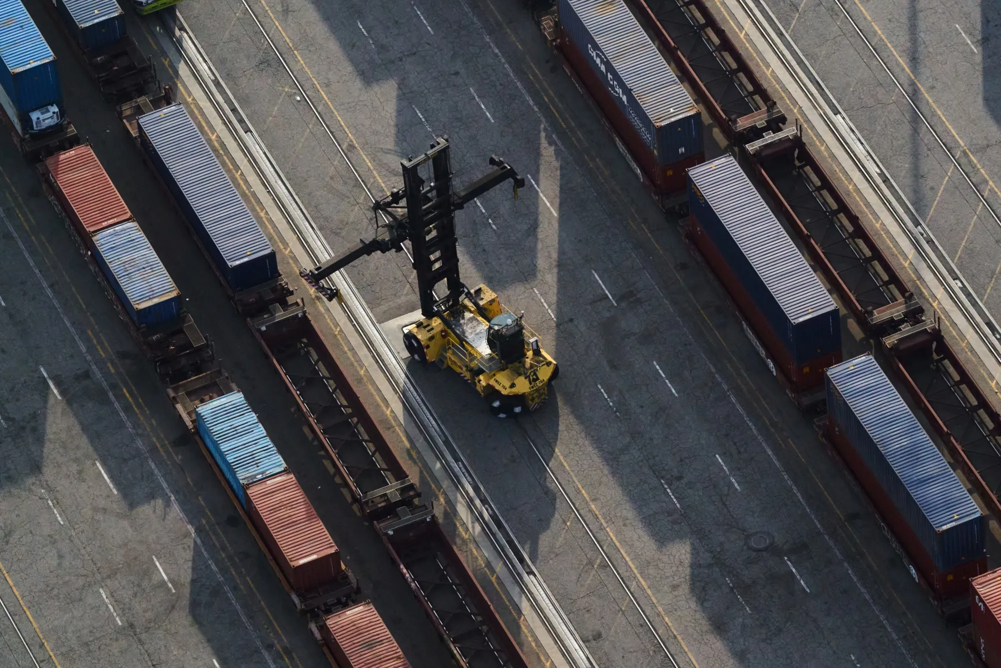 Ports Of Los Angeles And Long Beach Ad Container Glut Eases