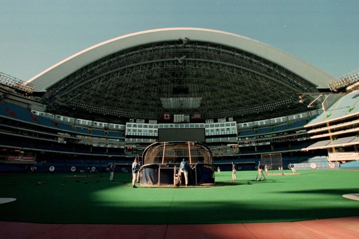 Yankee Stadium & Citi Field original designs had retractable roofs :  r/baseball