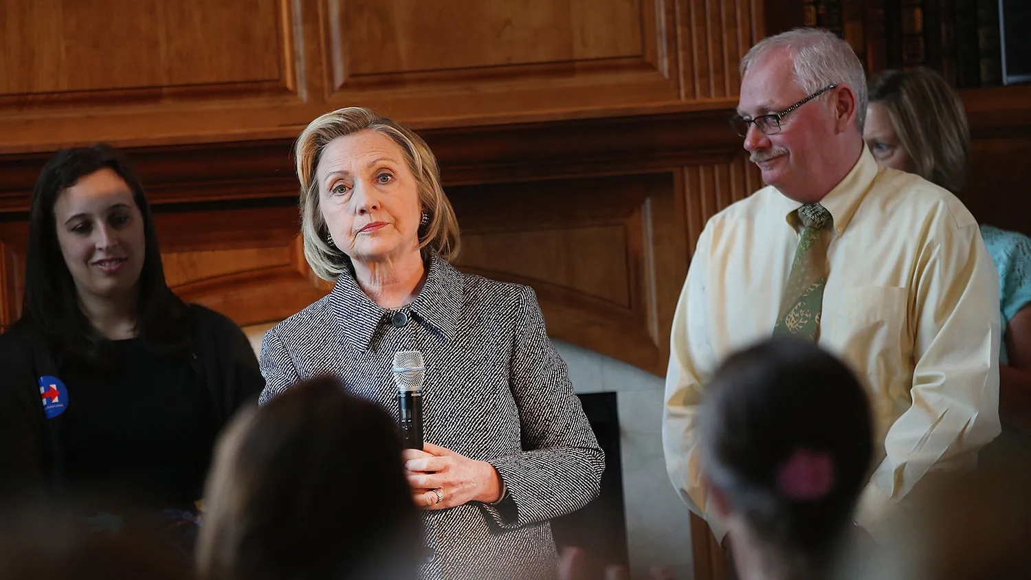 Democratic presidential hopeful and former U.S. Secretary of State Hillary Clinton speaks during a grassroots-organizing event at the home of Dean Genth and Gary Swenson on May 18, 2015 in Mason City, Iowa.
