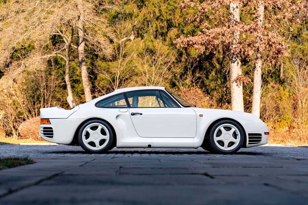 Porsche Overtakes Ferrari as Million-Dollar Car of the Moment