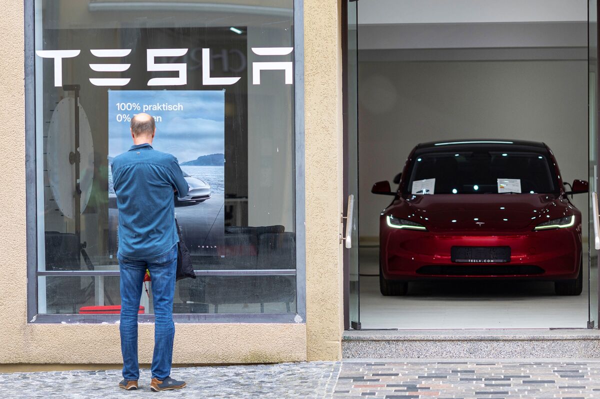 Tesla’s European Sales Collapse Continues