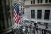 Stocks Rise Amid Economic Surprise as Oil Whipsaws