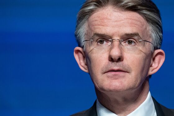 HSBC Preps Cost Cuts as CEO Flint Scolds Senior Bankers