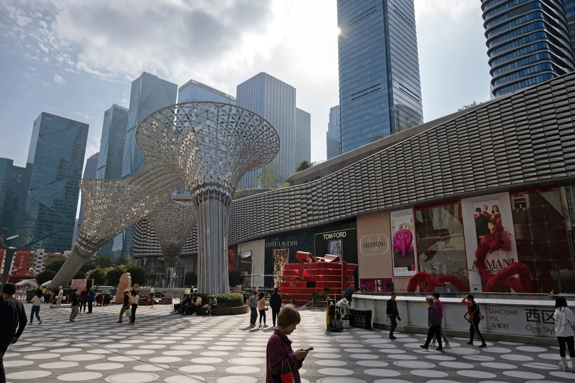 The One Avenue shopping center in Shenzhen, China.