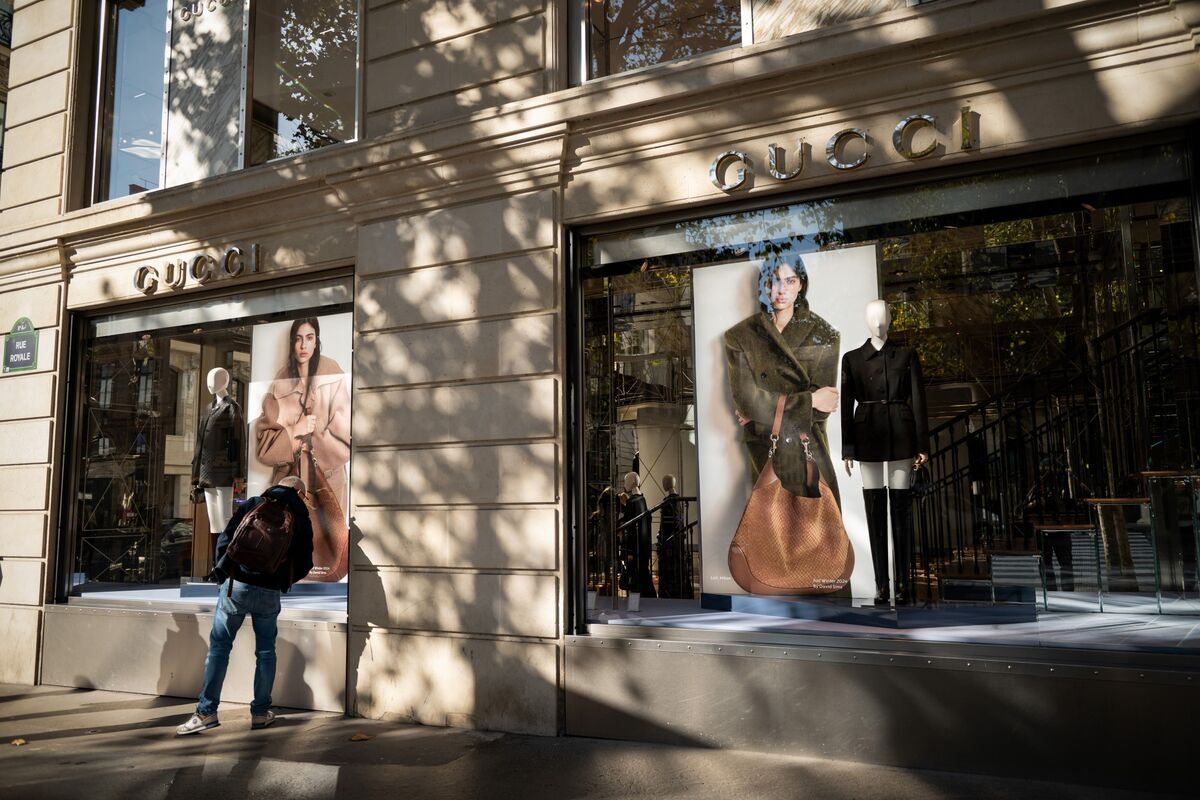 Kering (KER FP) Warns of Lowest Annual Profit Since 2016 as Gucci