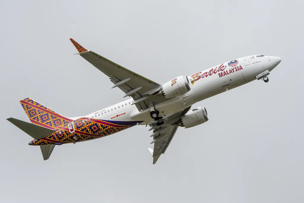 Boeing's 737 MAX 8 was handed over to Malindo Air on May 16.
