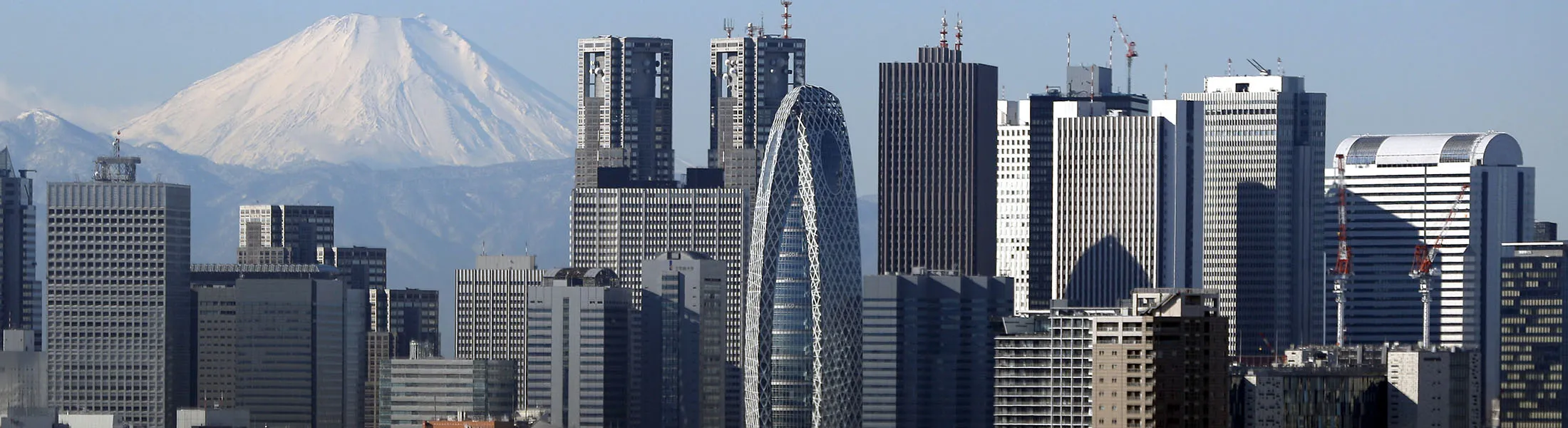1505180888_tokyo skyline lede