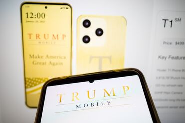 Trump Mobile Photo Illustrations