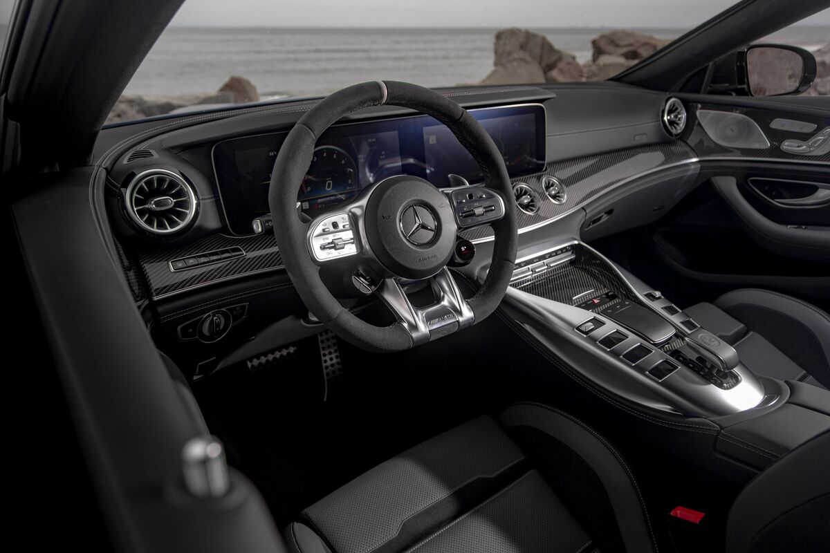 Mercedes Amg Gt 63 S Review A Supercar With Creature Comforts Bloomberg