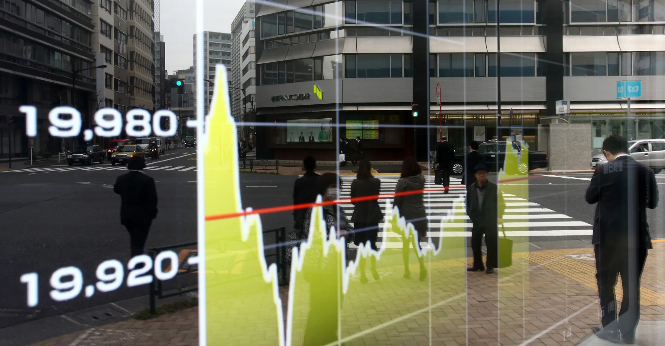 Inside Tokyo Stock Exchange And Stock Boards As Nikkei 225 Briefly Tops 20,000 Mark