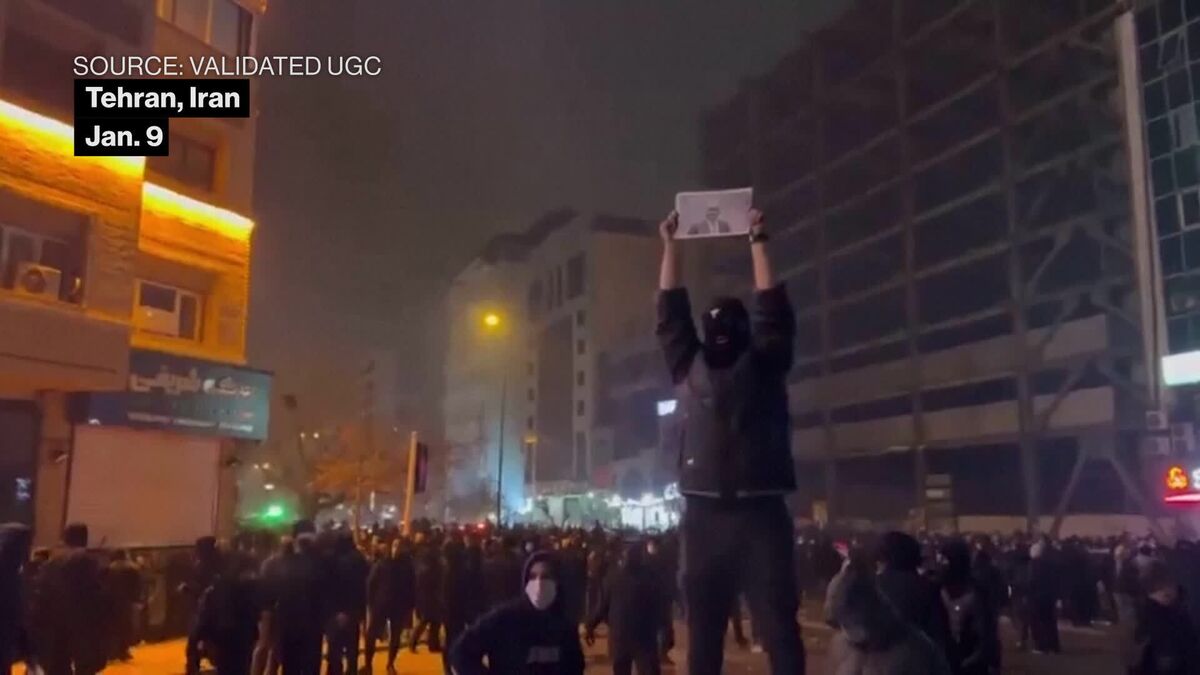 Iran Protests Escalate During Internet Crackdown