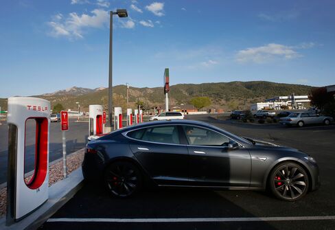A Tesla S P85D plugged in at a charging station in Nephi, Utah.