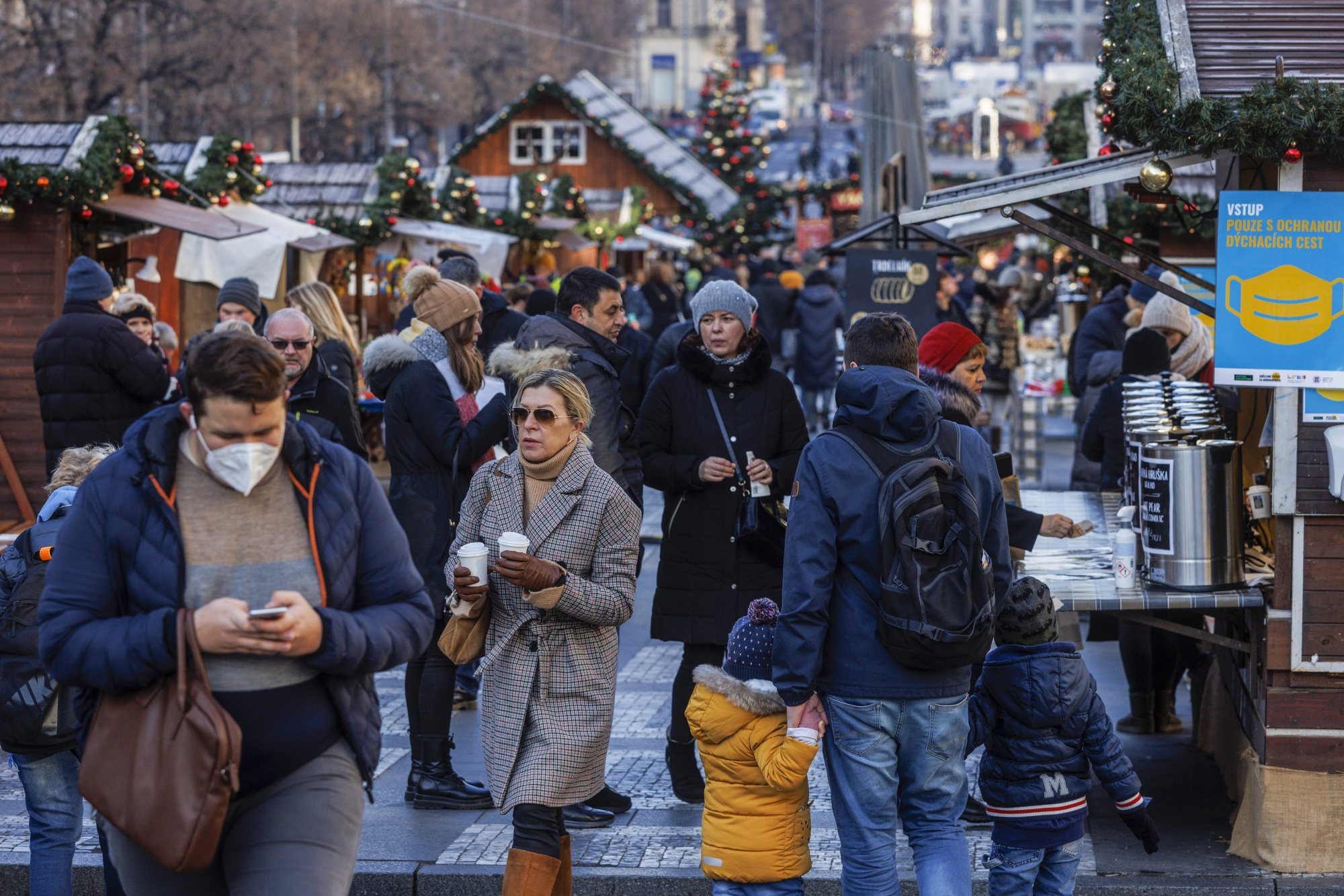 Czech Inflation Accelerates in December and Even Bigger Jump Looms -  Bloomberg