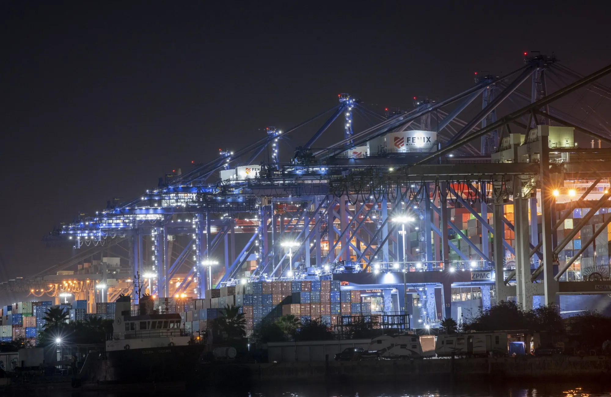 Port Of Los Angeles To Operate Around The Clock To Ease Cargo Logjams