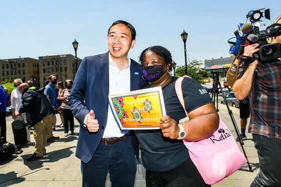 Andrew Yang Hopes to Ride His Free-Money Plan to NYC’s City Hall