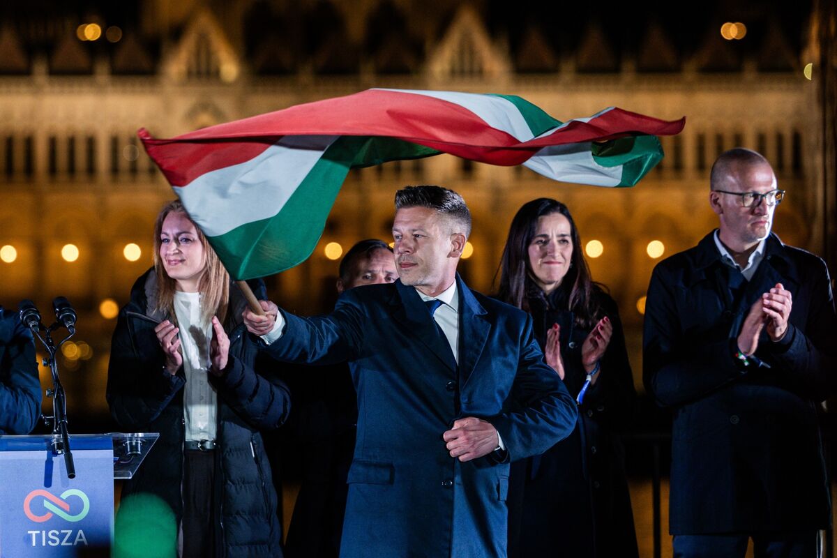 New Hungarian Premier’s Rush to Undo Orban System Dents Support