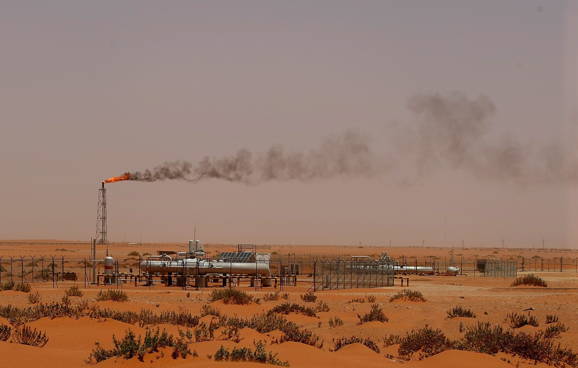 idle oil tycoon saudi field slow