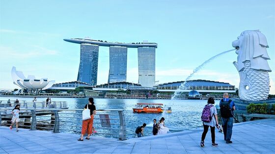 Singapore Seeks Expats With ‘Super’ Skills