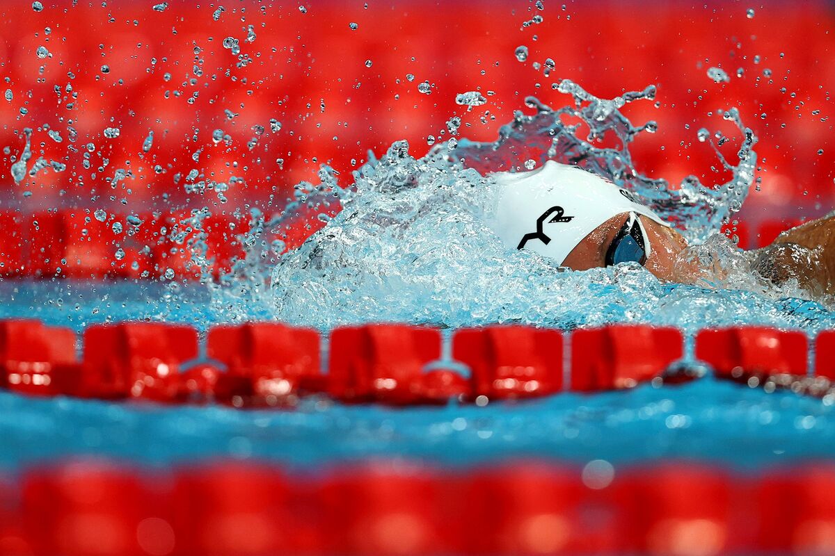 World Swimming Body FINA Bans Transgender Athletes From Women's Events -  Bloomberg
