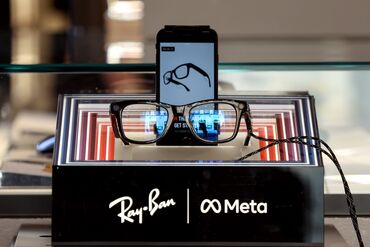 Meta Platforms Inc. Invests $3.5 Billion in EssilorLuxottica SA in AI Glasses Push
