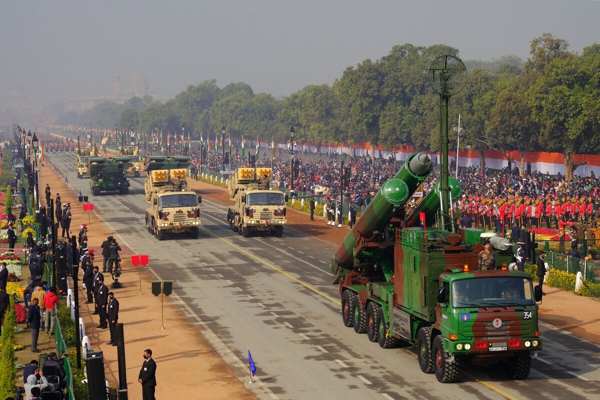 India Mulls Strategic Rare Earth Reserve, Defense Official Says