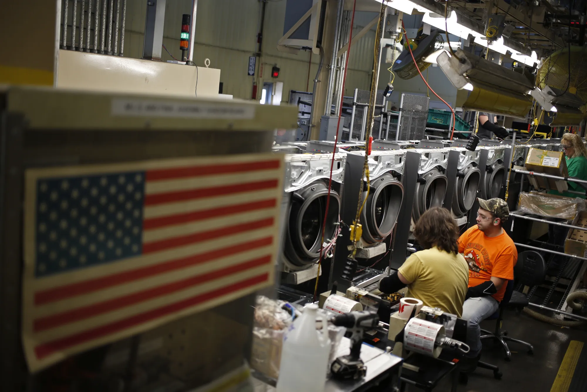 Workers assemble washing machines&nbsp;in Clyde, Ohio.&nbsp;