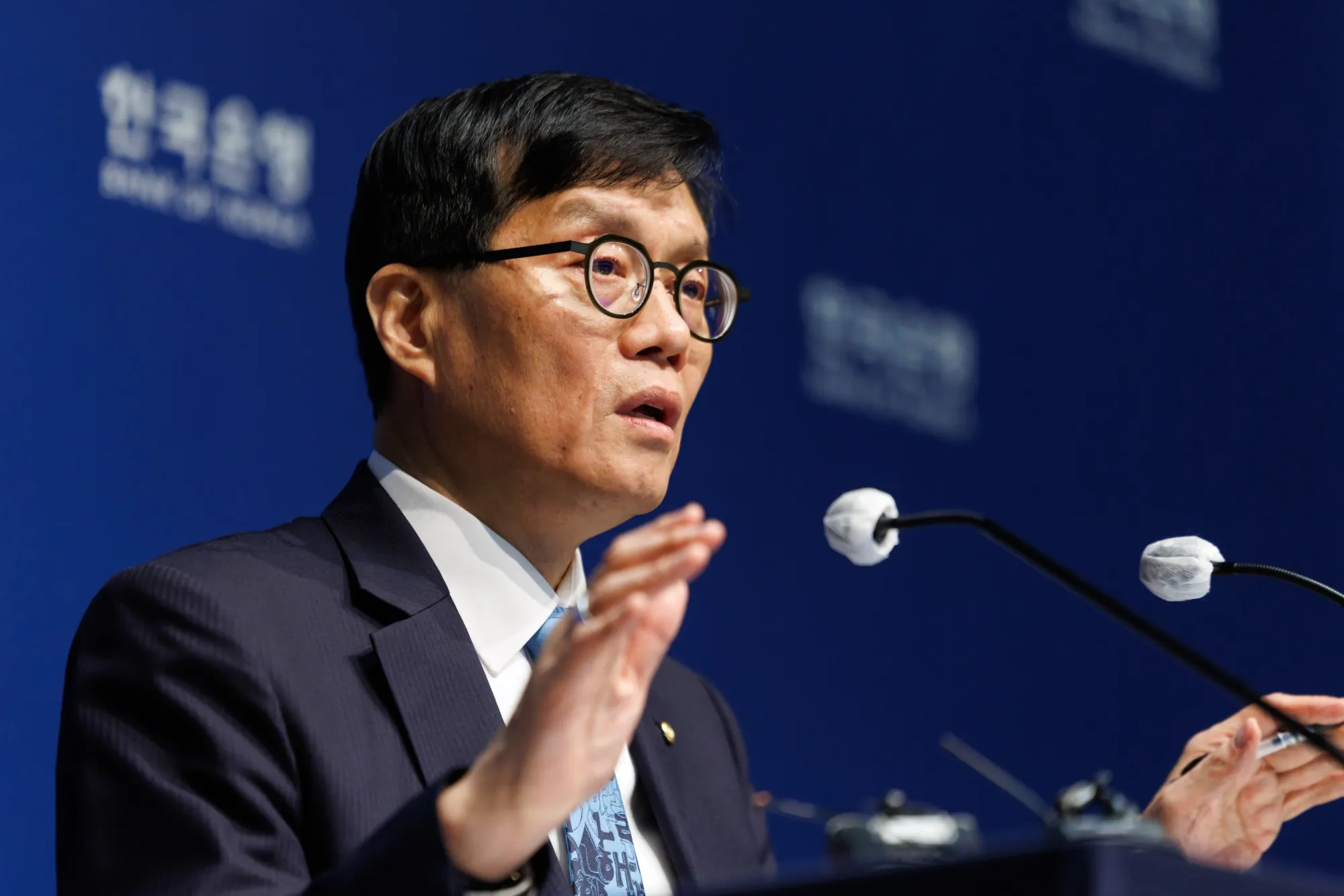BOK’s Rhee Says US-China Trade Talks Important for Asia - Bloomberg