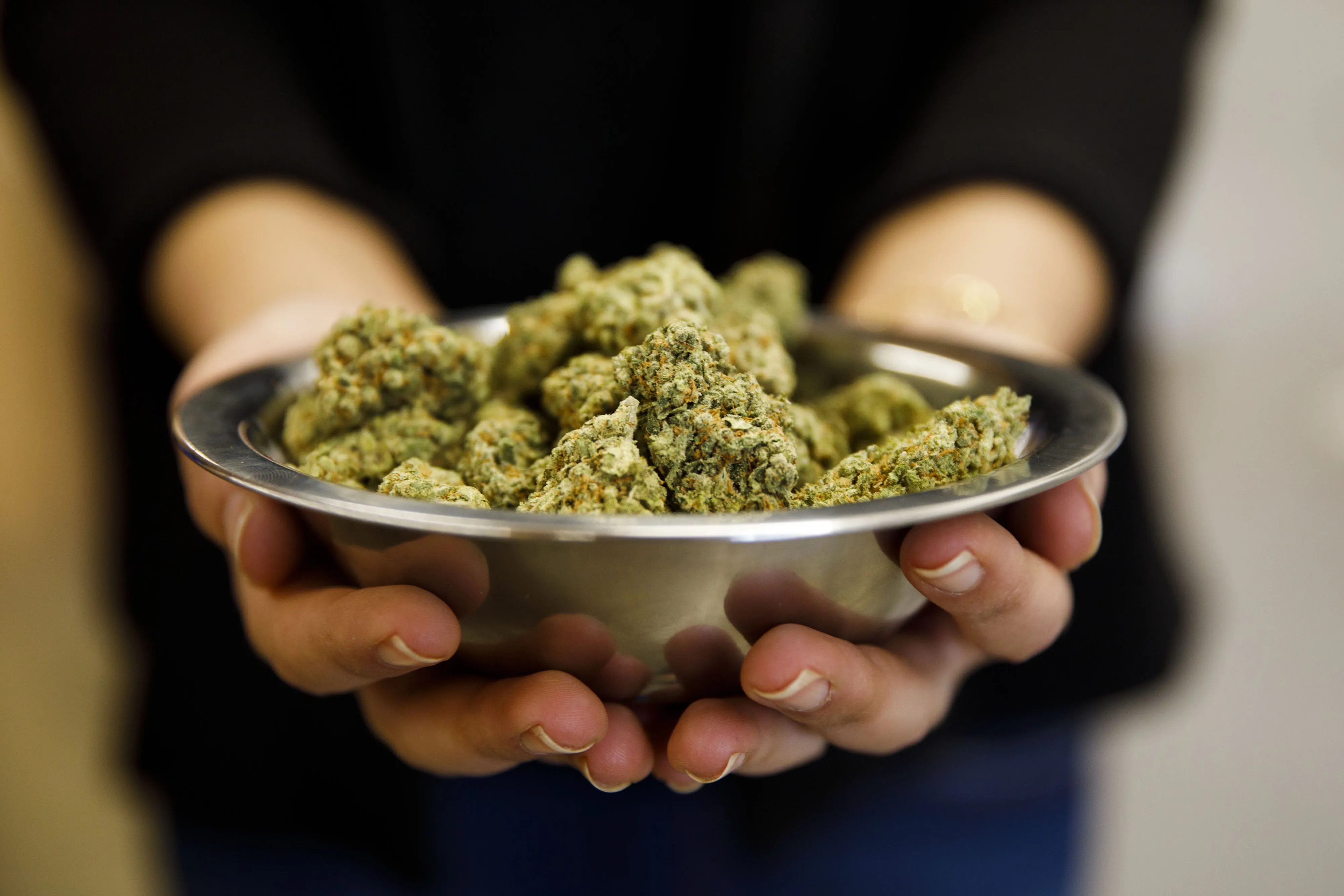 California Pot Users Turn Out In Droves To Ring In Legal Sales