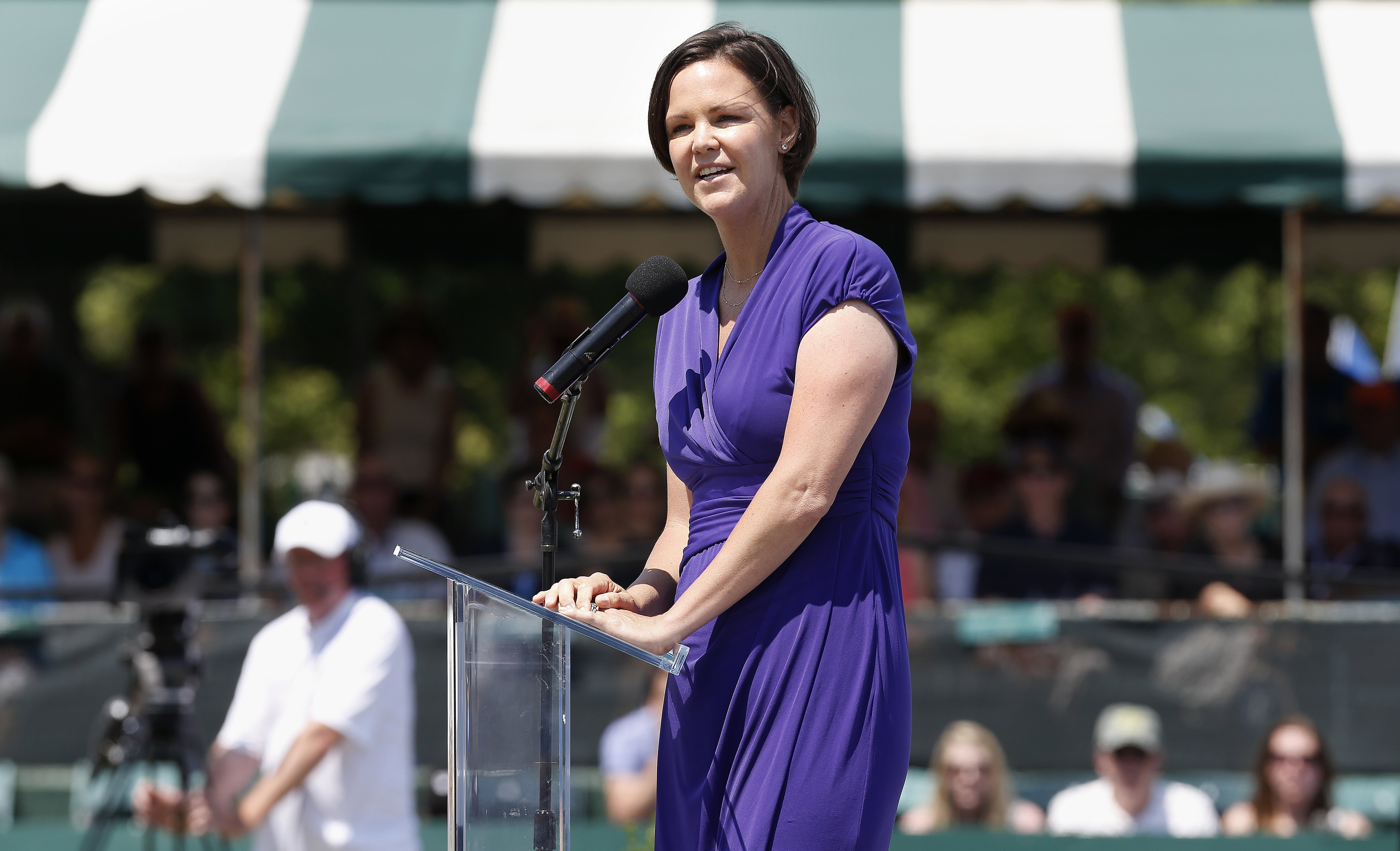 Lindsay Davenport will be the next US captain for the Billie Jean King ...