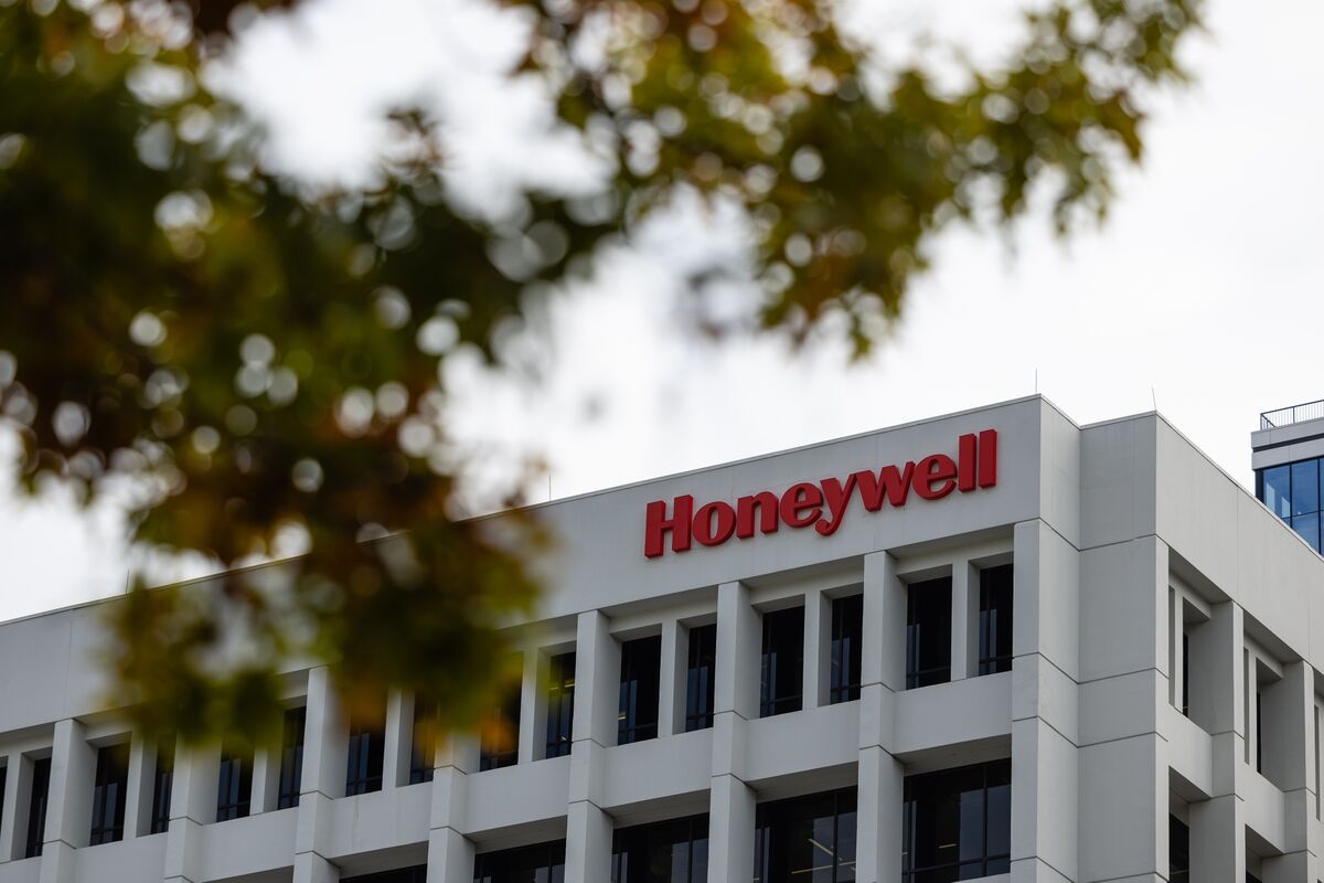 Honeywell’s Solstice Unit to Raise $2 Billion Ahead of Spinoff
