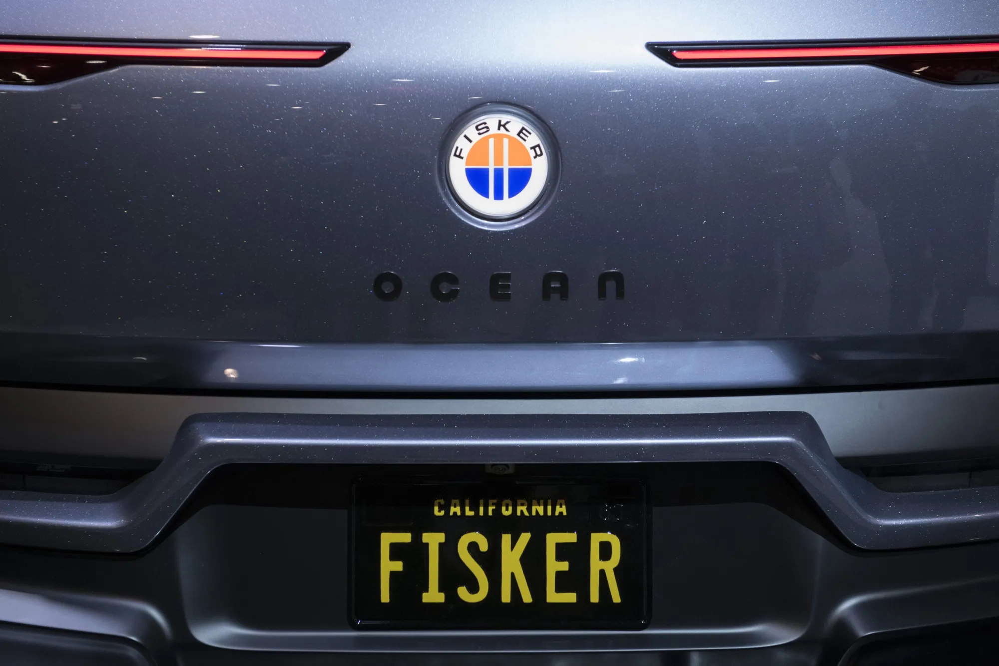 The Fisker Inc. logo sits on an Ocean electric sports utility vehicle in Las Vegas, Nevada.&nbsp;