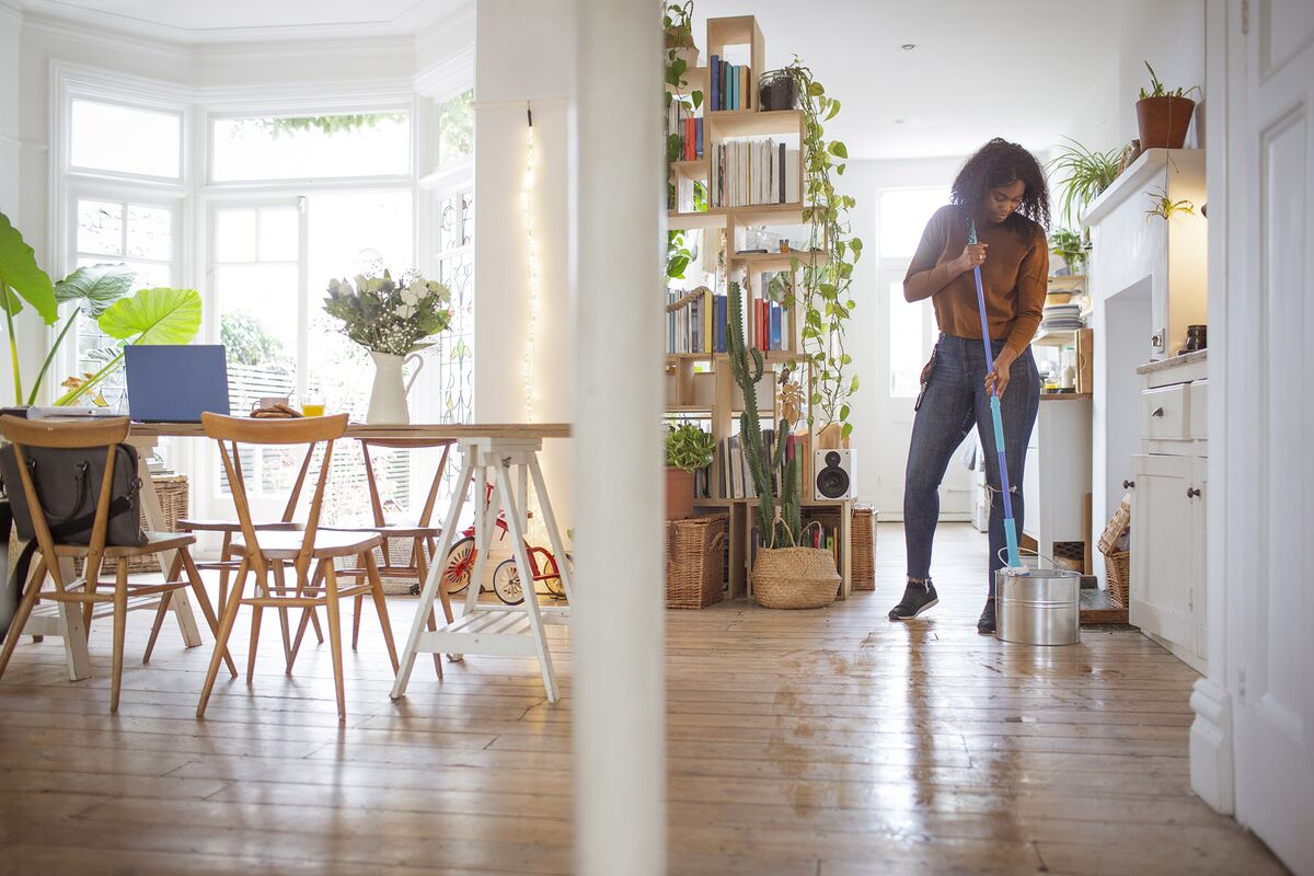 UK Housing: Why Are Rents So High? Lodgers Trade Menial Work for Rooms ...