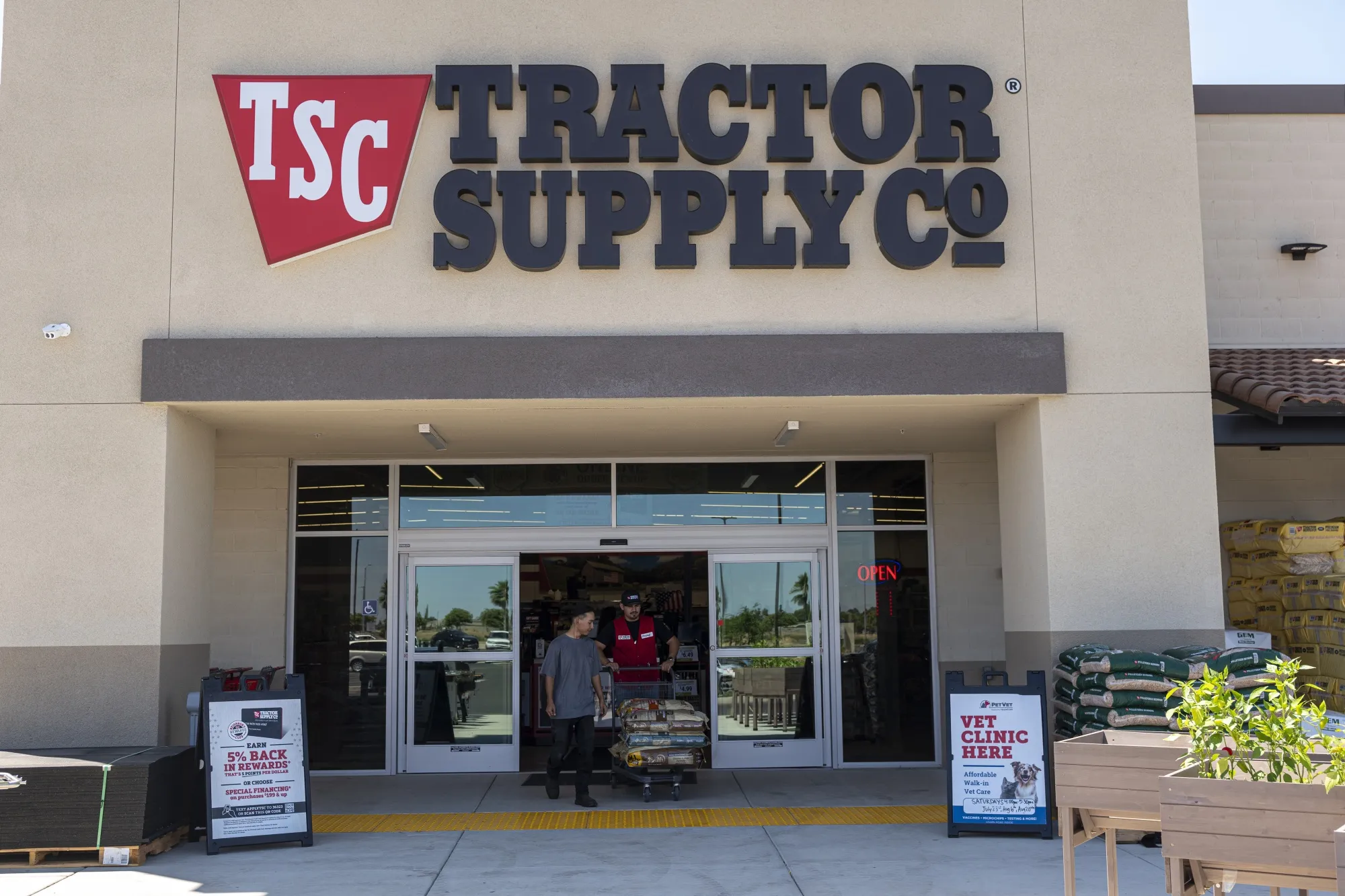 Tractor Supply’s shares have fallen almost 8% after touching a&nbsp;record&nbsp;earlier this month.