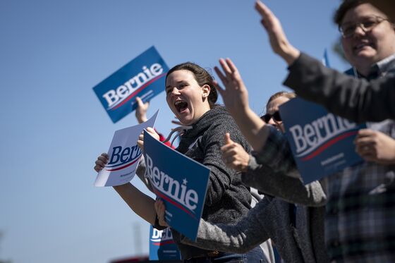 Bernie Sanders Shows Strong Lead in Latest California Poll