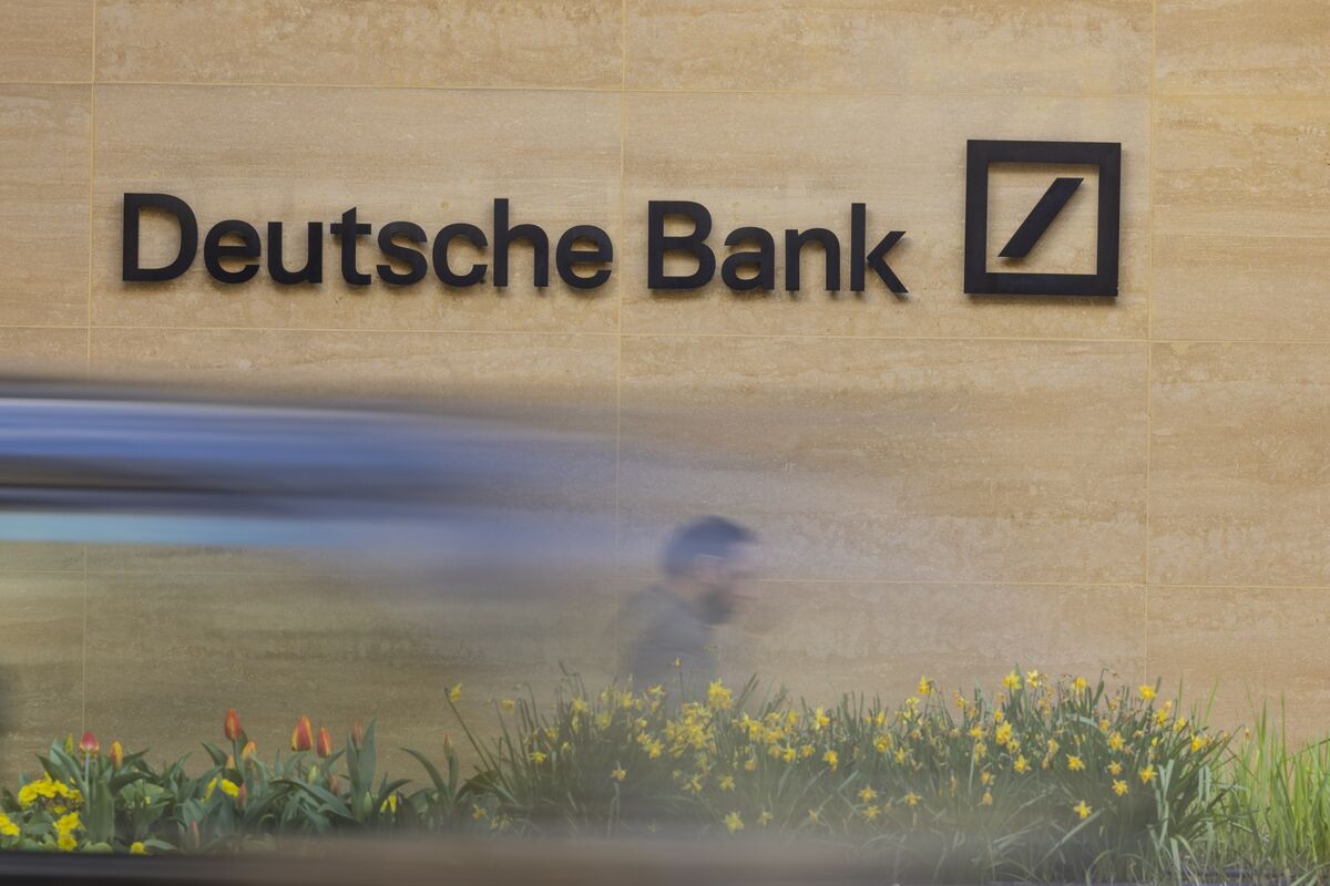 Greenhill Hires Deutsche Bank Executive Amid Wave of Departures