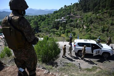 PAKISTAN-INDIA-KASHMIR-BORDER