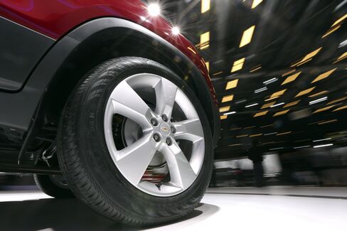 GM Pulls Chevrolet Ad Including ‘Ching, Ching, Chop-Suey’ Song