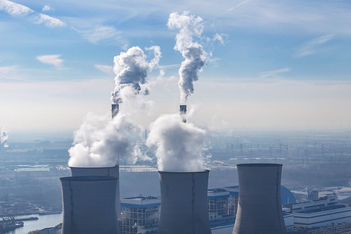 Trung Quốc dự kiến đạt đỉnh phát thải trước năm 2030