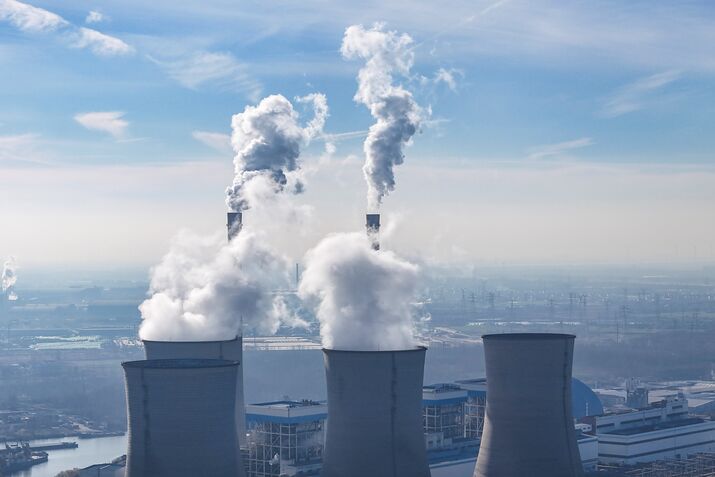 Huaneng Huaiyin Power Plant at work in Huai 'an