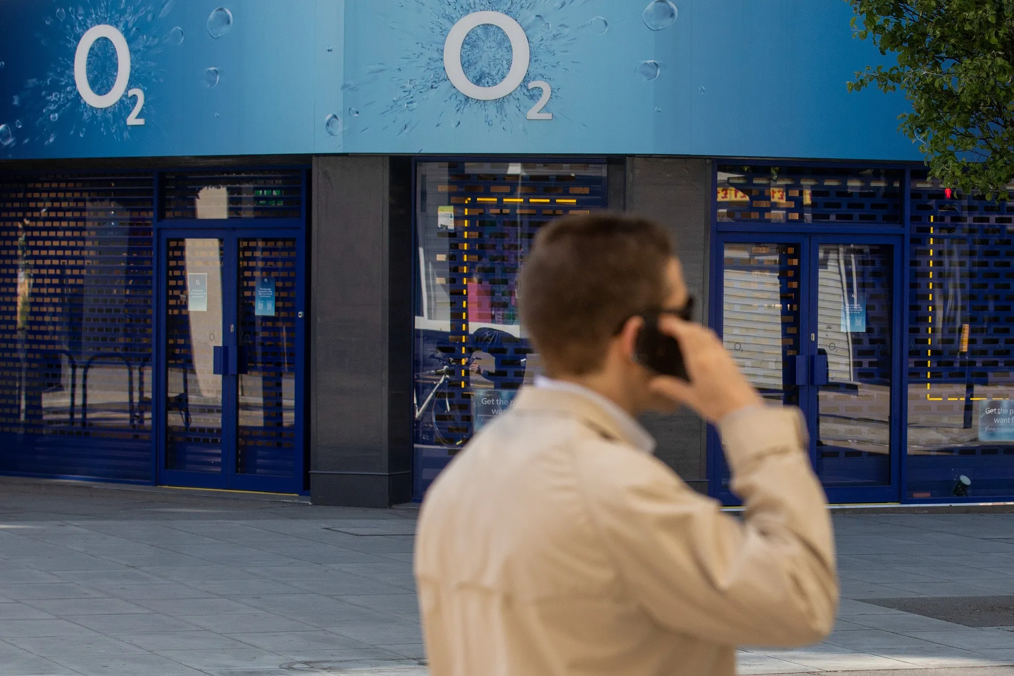 Liberty Global Plc, Telefonica SA in Talks to Build $30 Billion U.K. Arm
