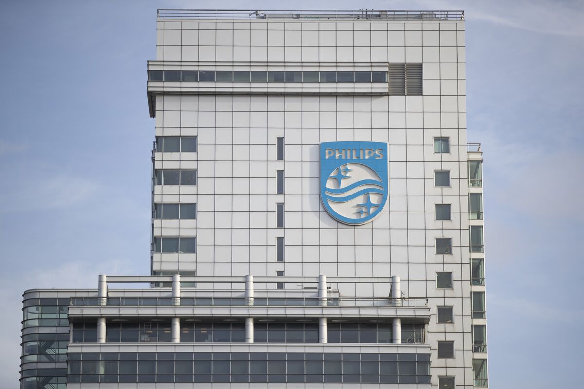 Philips Lifts Outlook on Continued Supply-Chain Improvement