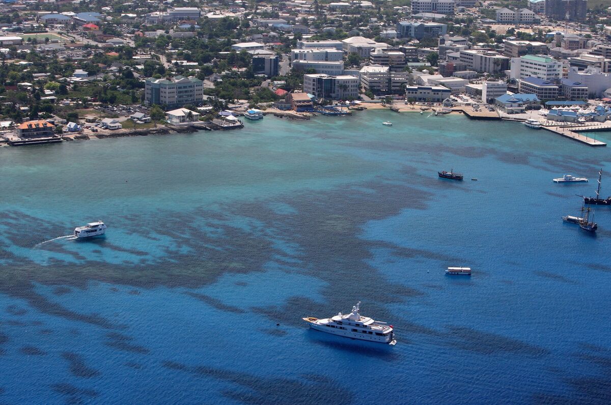 Cayman Islands Builds $74 Billion Insurance Hub That Irks Apollo - Bloomberg