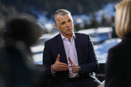UBS’s Ermotti Says Bank Consolidation Could Happen End of 2020