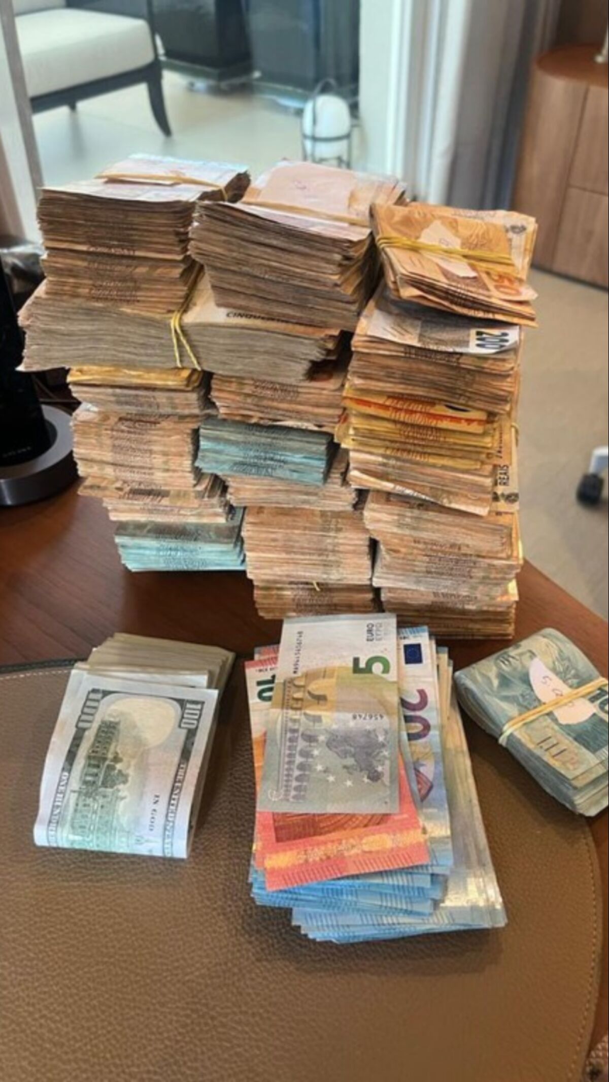 Veja os Três Assuntos que Marcaram a Semana no Brasil