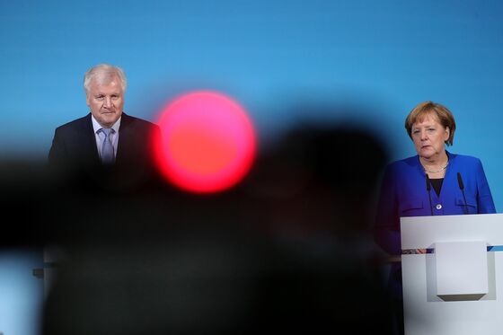 Merkel Fate Hangs in Balance as CSU Is Said to Set Ultimatum